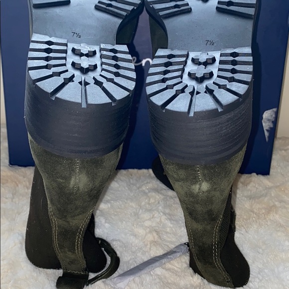 Hermilla Dark Green Combat Boots Size 7.5 – Suede & Canvas Lace-Up Ankle Boot - Picture 8 of 14